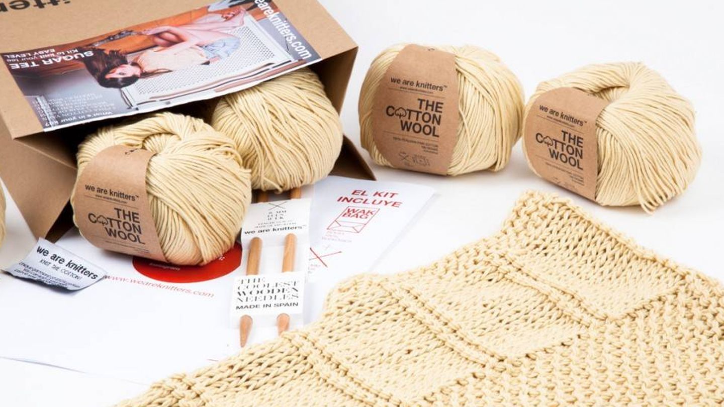 Productos de la 'startup' We Are Knitters.