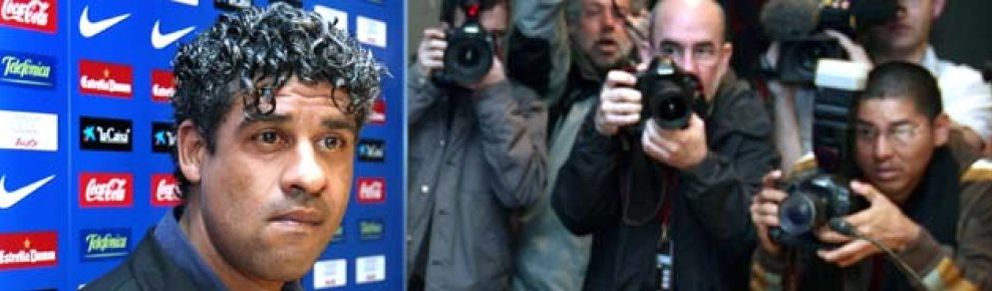 Foto: Rijkaard: "No pasa por mi cabeza perder el liderato"