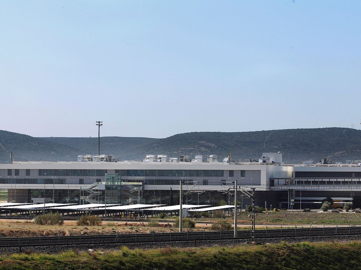 Foto: Terminal del aeropuerto de Ciudad Real. (EFE)
