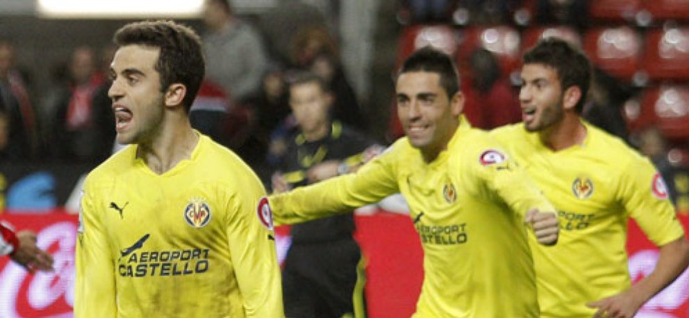 Foto: El Villarreal salva un punto con un penalti en el último minuto