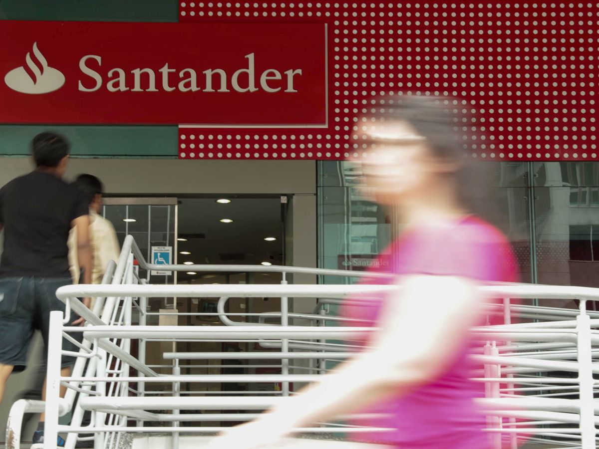 Foto: Una sucursal del Banco Santander. (EFE)