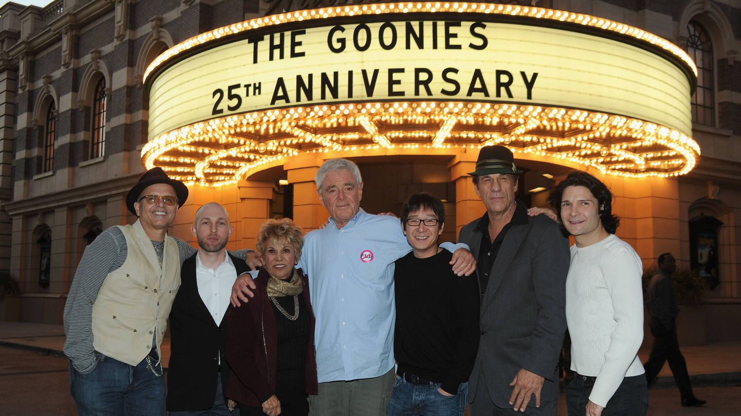 Corey Feldman (derecha), en el 25 aniversario de 'Los Goonies'. (Getty)