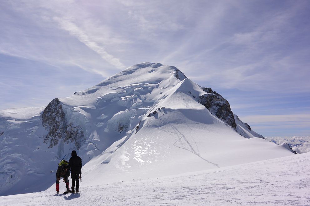  La arista de Les Bosses hasta la cumbre del Mont Blanc
