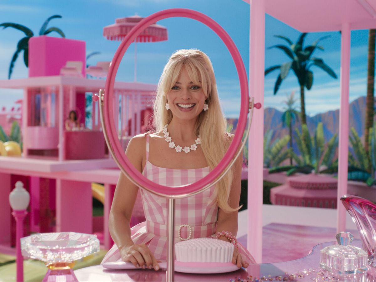 Foto: Margot Robbie, en un fotograma de 'Barbie'. (EFE)