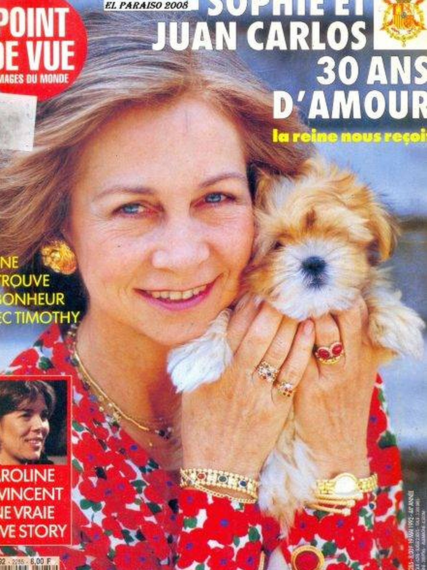 La reina Sofía, con su anillo de compromiso, en la portada de la revista 'Point de Vue'. 
