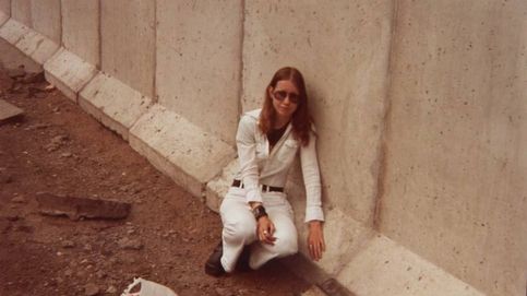 La historia de la mujer que se enamoró del Muro de Berlín y se casó con él