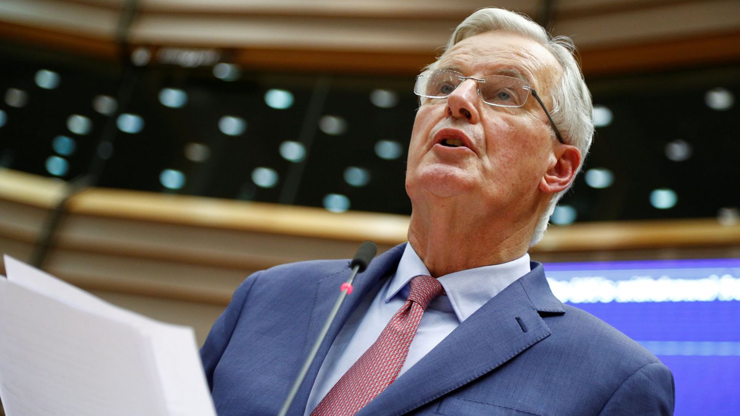 Michel Barnier durante una sesión del Parlamento Europeo en Bruselas. (Reuters)