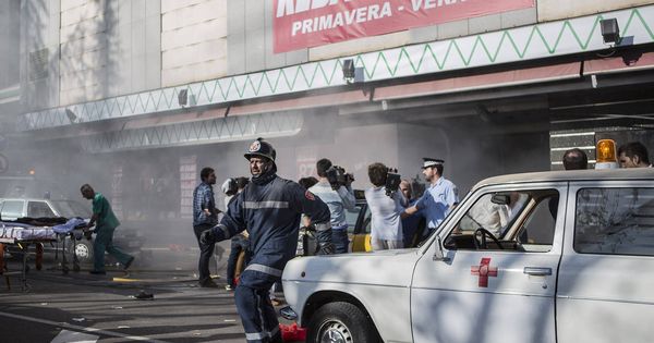 Foto: Recreación del atentado de Hipercor en 'Cuéntame cómo pasó'. (RTVE)
