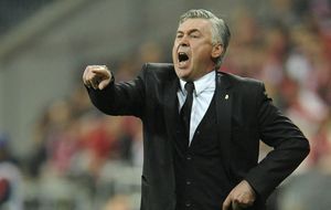 Ancelotti renuncia a 18 millones del Manchester United por el Madrid