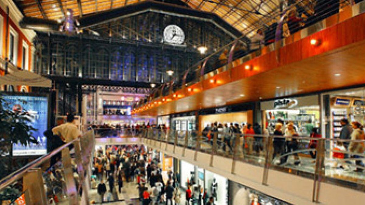 La apertura de centros comerciales retrocede en Europa hasta niveles de 2005