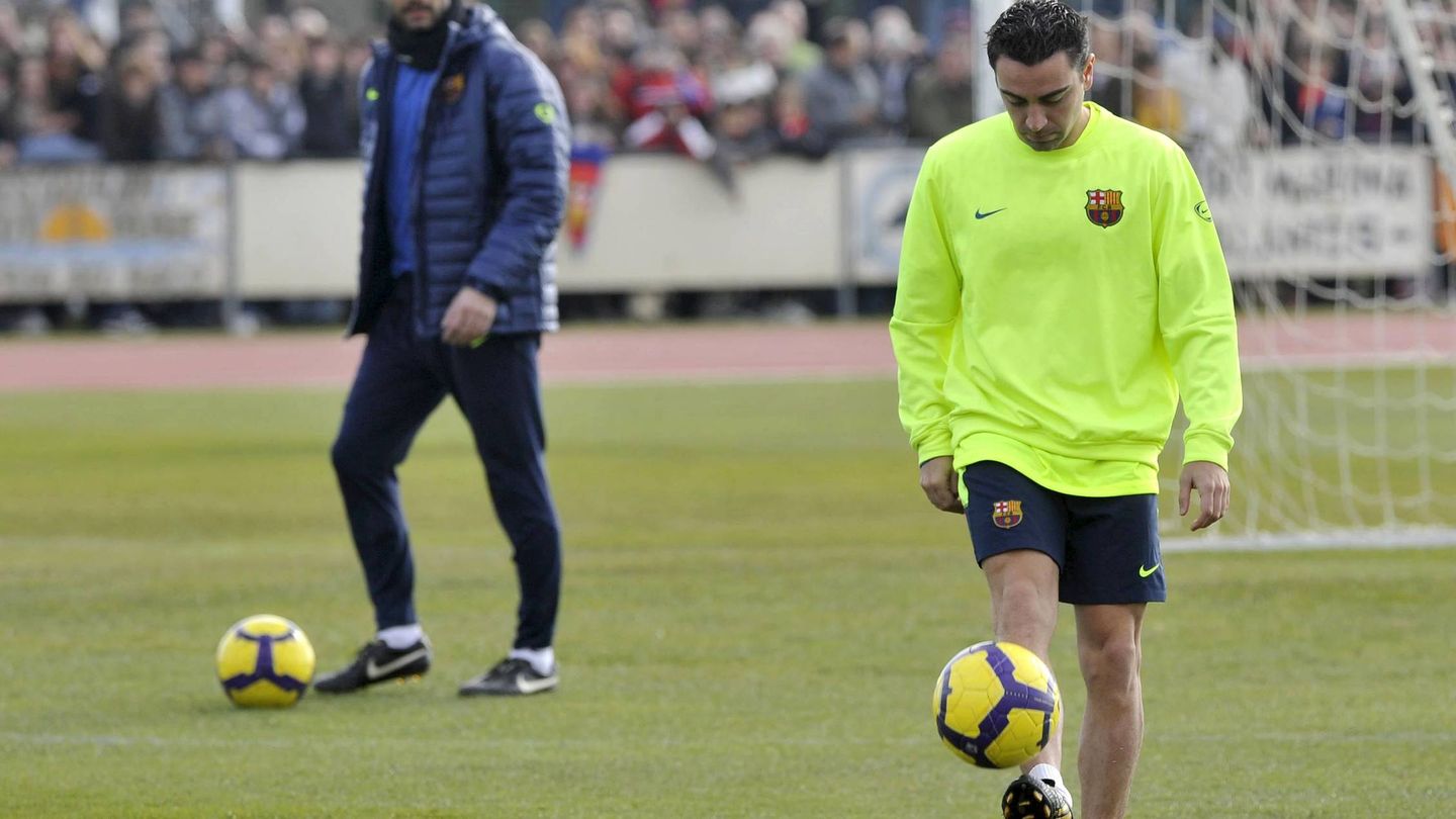 Pep Guardiola y Xavi en la época en la que coincidieron en el FC Barcelona. (EFE)