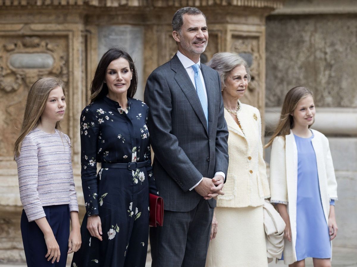 Foto: La familia real, en la misa de Pascua de 2019. (EFE/Lliteres)