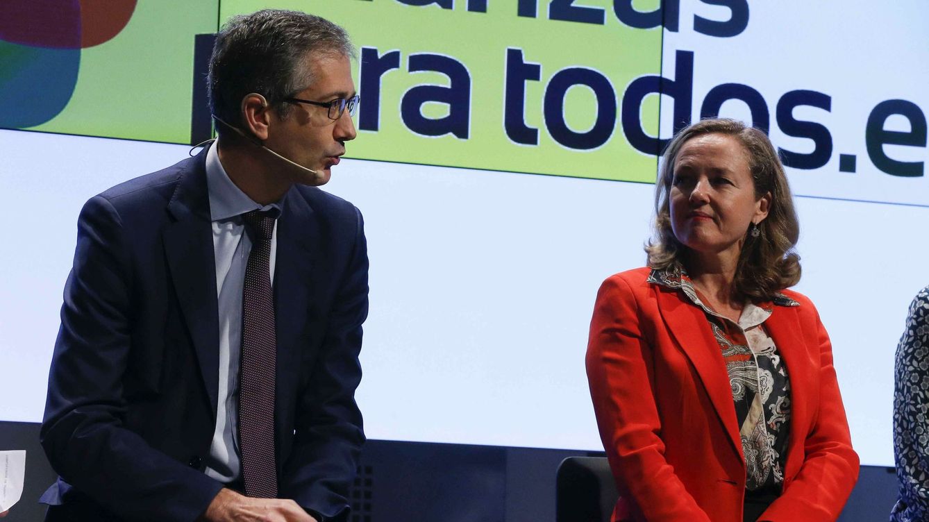 Foto: El gobernador del Banco de España, Pablo Hernández de Cos, y la vicepresidenta del Gobierno Nadia Calviño. (EFE)