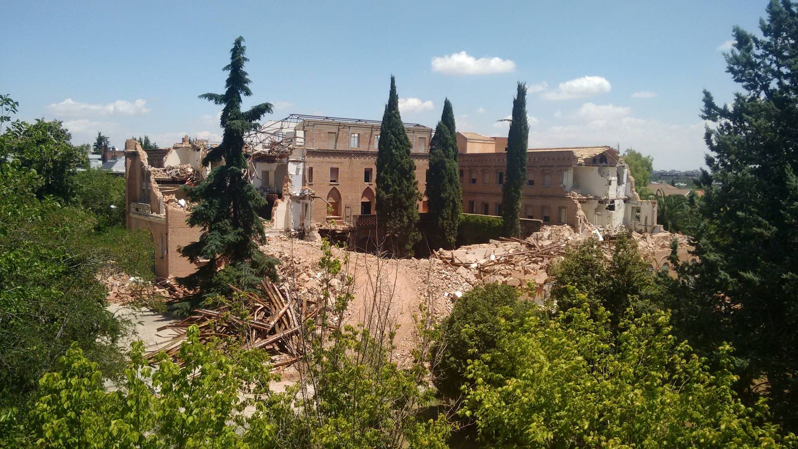 Foto: La parte demolida del convento (C.P.)