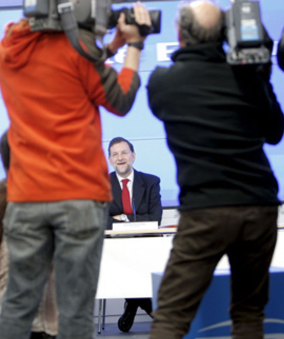 Foto: Los críticos se comprometen a respaldar al ganador del Congreso, aunque sea Rajoy