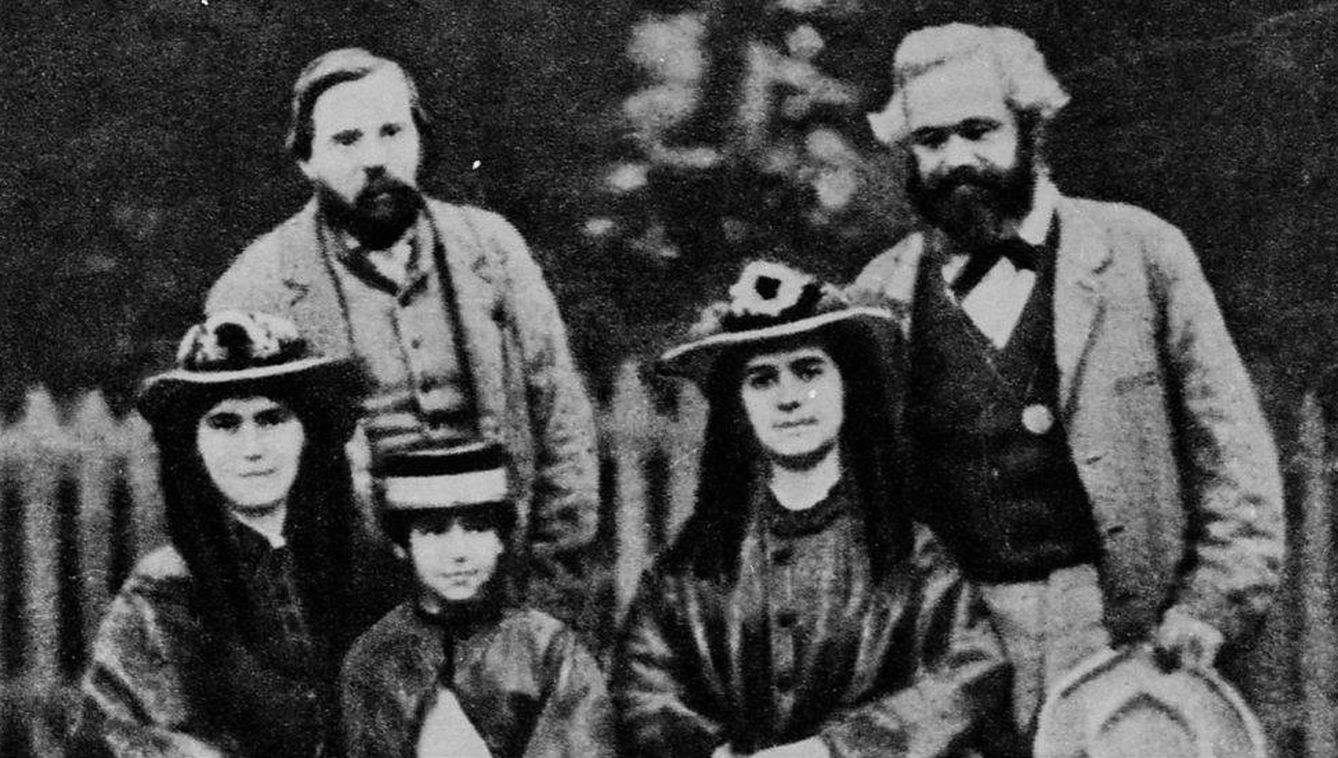 Un daguerrotipo muestra a Engels, Marx y a las tres hijas de este último