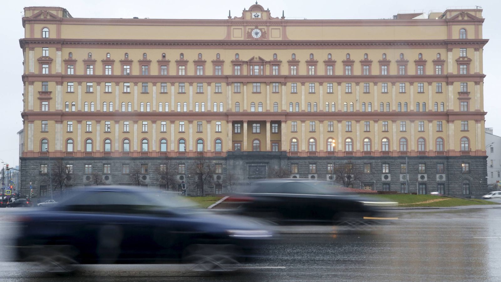 Foto: La sede del Servicio Federal de Seguridad (FSB) en Moscú, en noviembre de 2015 (Reuters)