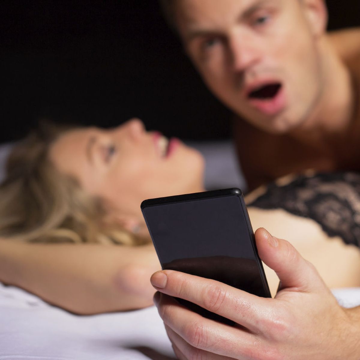 Lo Obliga A Correrse Dentro Porno - Estas son las caras y gestos que ponemos cuando tenemos un orgasmo