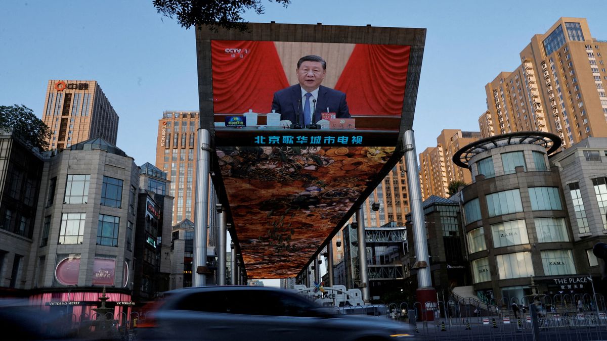 China baja por sorpresa los tipos de interés de referencia