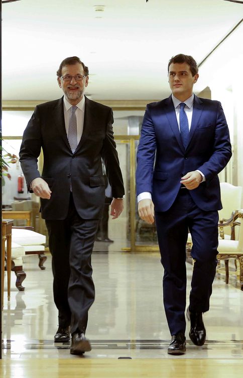 Rajoy y Rivera antes de su última reunión. (Efe)