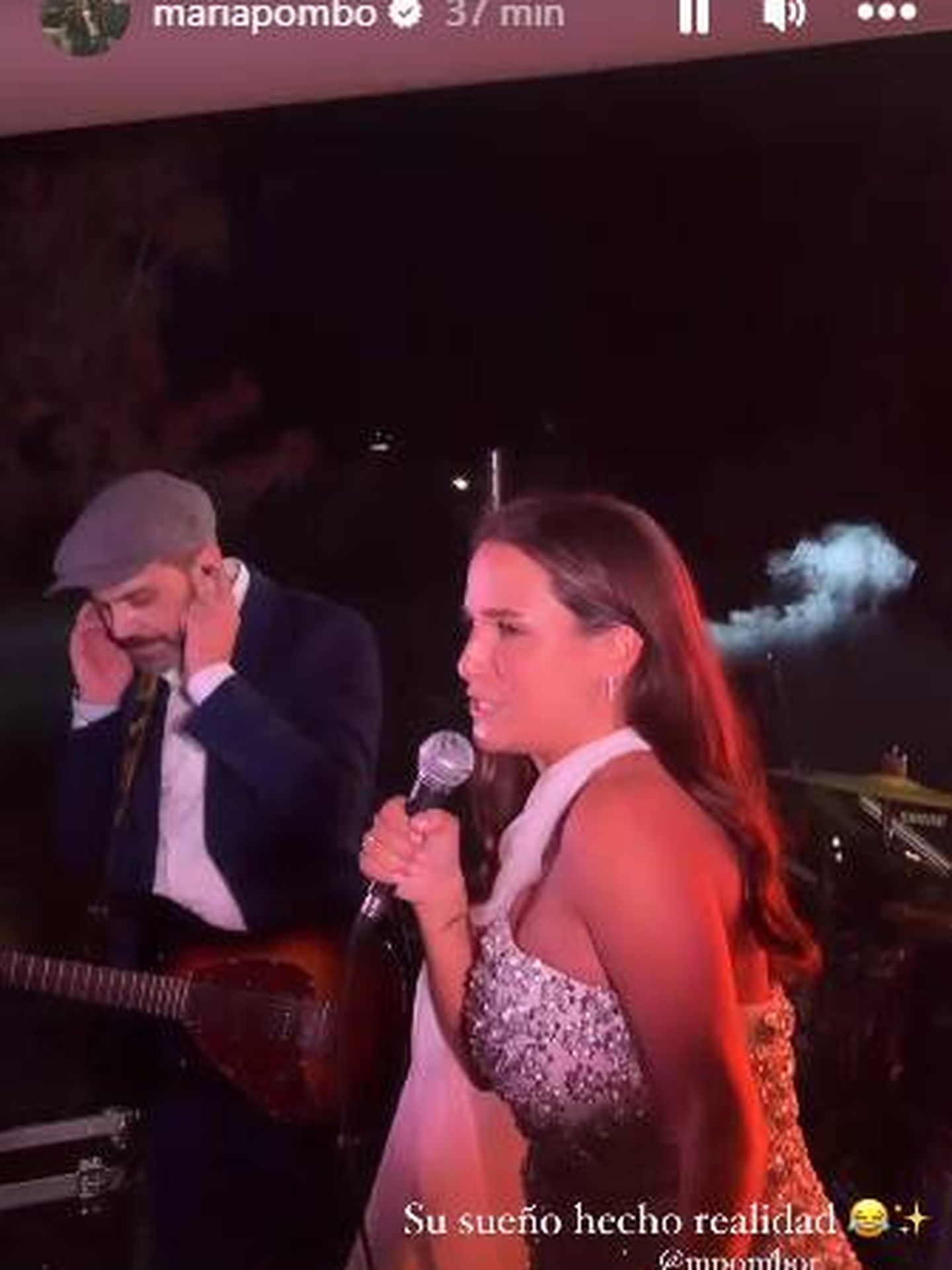Marta Pombo, cantando en su boda. (IG)