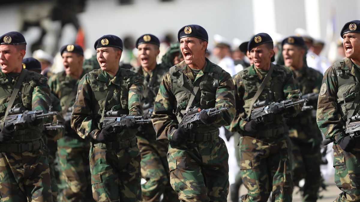 Diosdado Cabello advierte con una "guerra irregular" si Venezuela es invadida