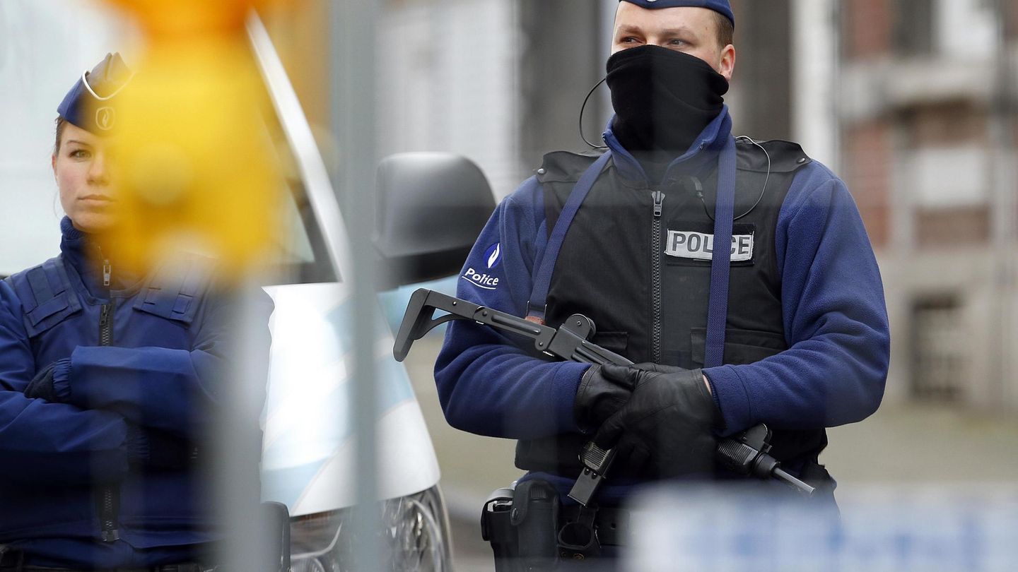 Operación antiterrorista de la policía en Verviers, en enero de 2015 (Reuters)