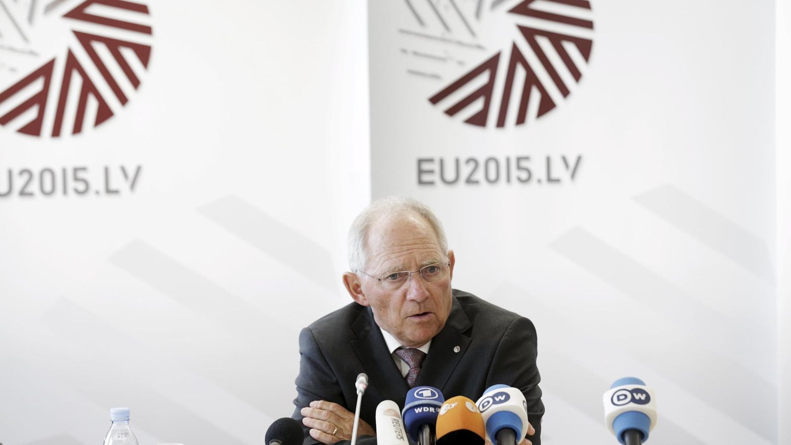 Foto: El ministro de Finanzas alemán, Wolfgang Schauble, durante una conferencia de prensa en abril. (Reuters)