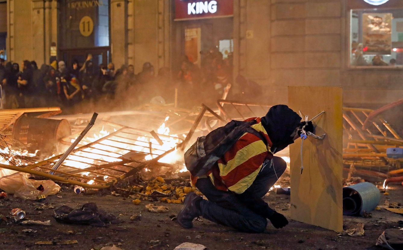Imagen de los disturbios en Barcelona. (EFE)