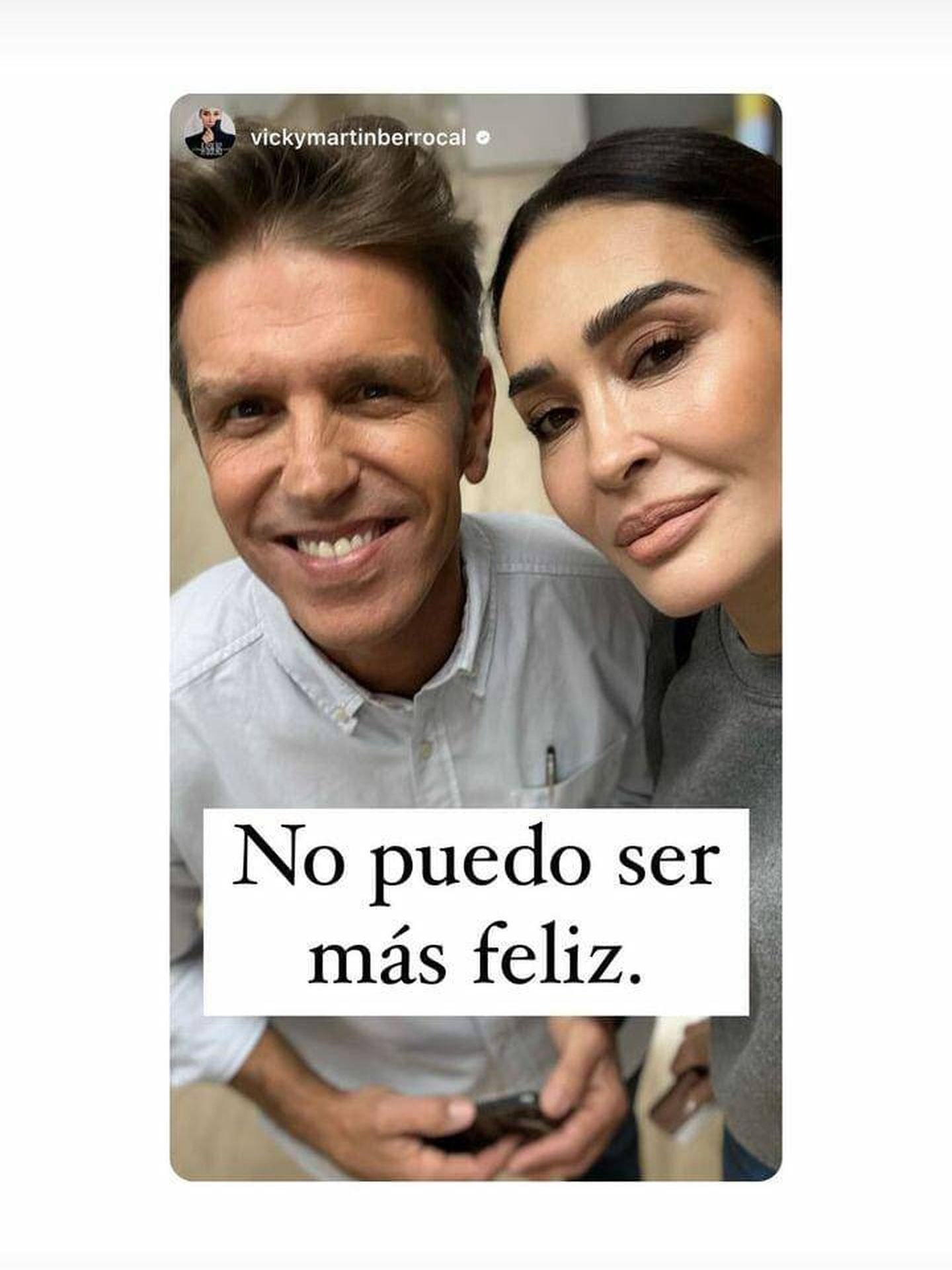Alba Díaz escribe sobre la foto de sus padres juntos: 'No puedo ser más feliz'.(Instagram/@vickymartinberrocal)
