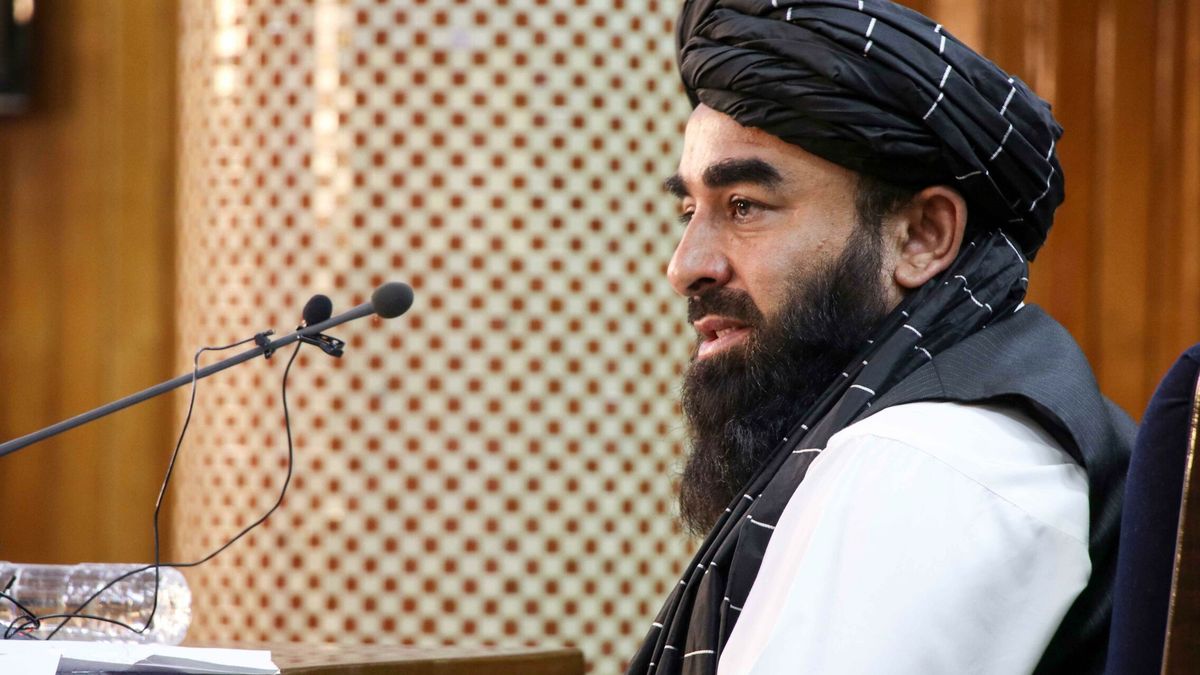 El portavoz talibán asegura que se ocultó "bajo las narices" de las fuerzas de EEUU