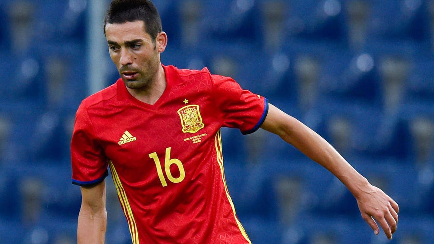 Bruno Soriano, en el amistoso que España jugó contra Corea antes de la Eurocopa de 2016. (Reuters)