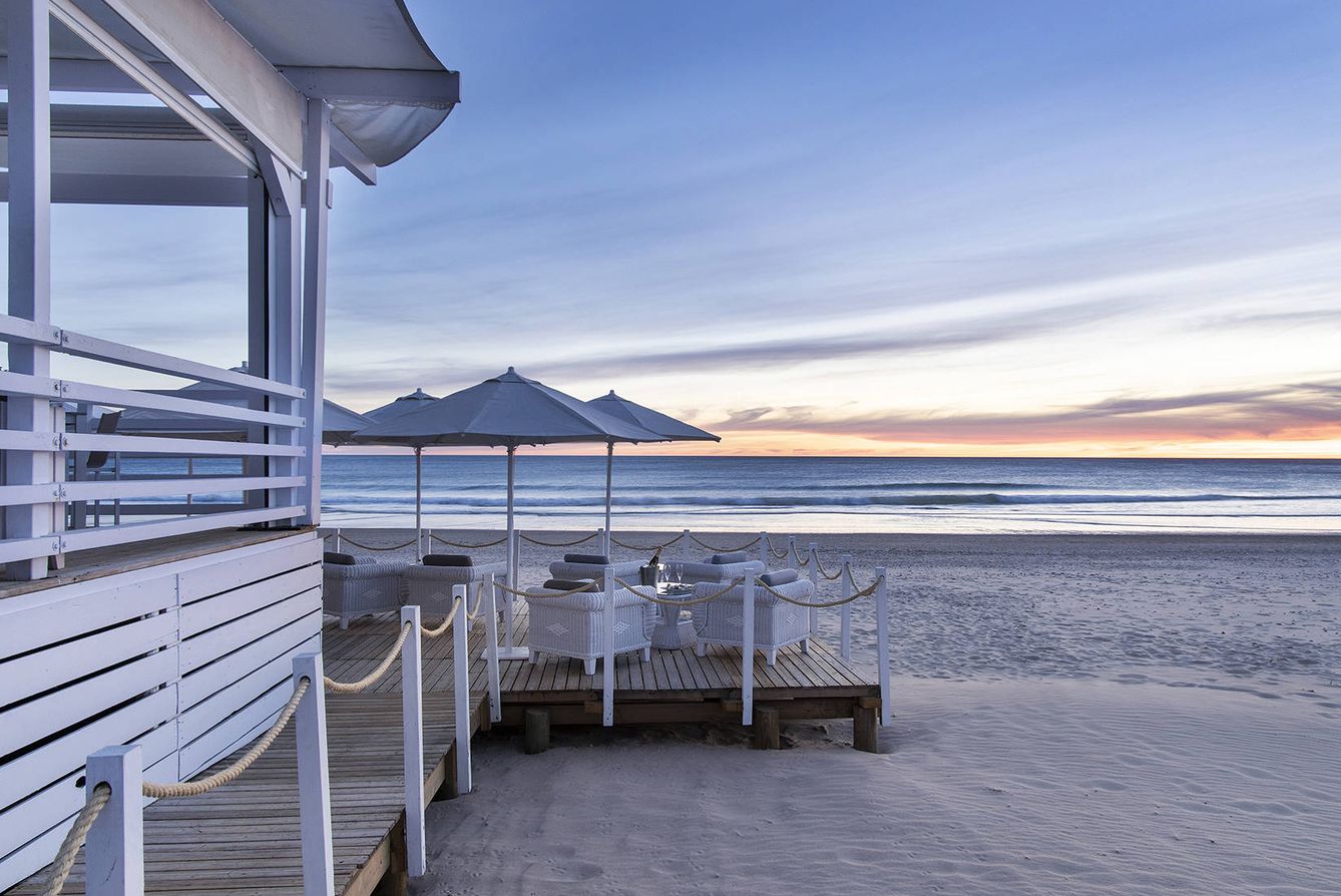 Solo de pensar en comer aquí, en el Duna Beach, ya nos emocionamos. (Cortesía)