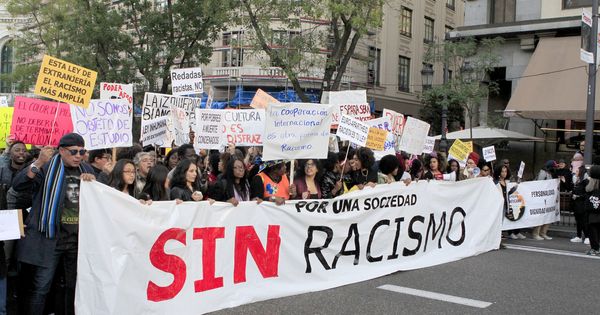 Foto: Manifestación contra el racismo en Madrid. (EFE) 