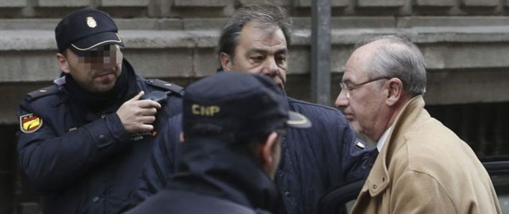 Foto: Rato culpa a Zapatero, Mafo y Guindos de la crisis de Bankia, pero él no asume errores
