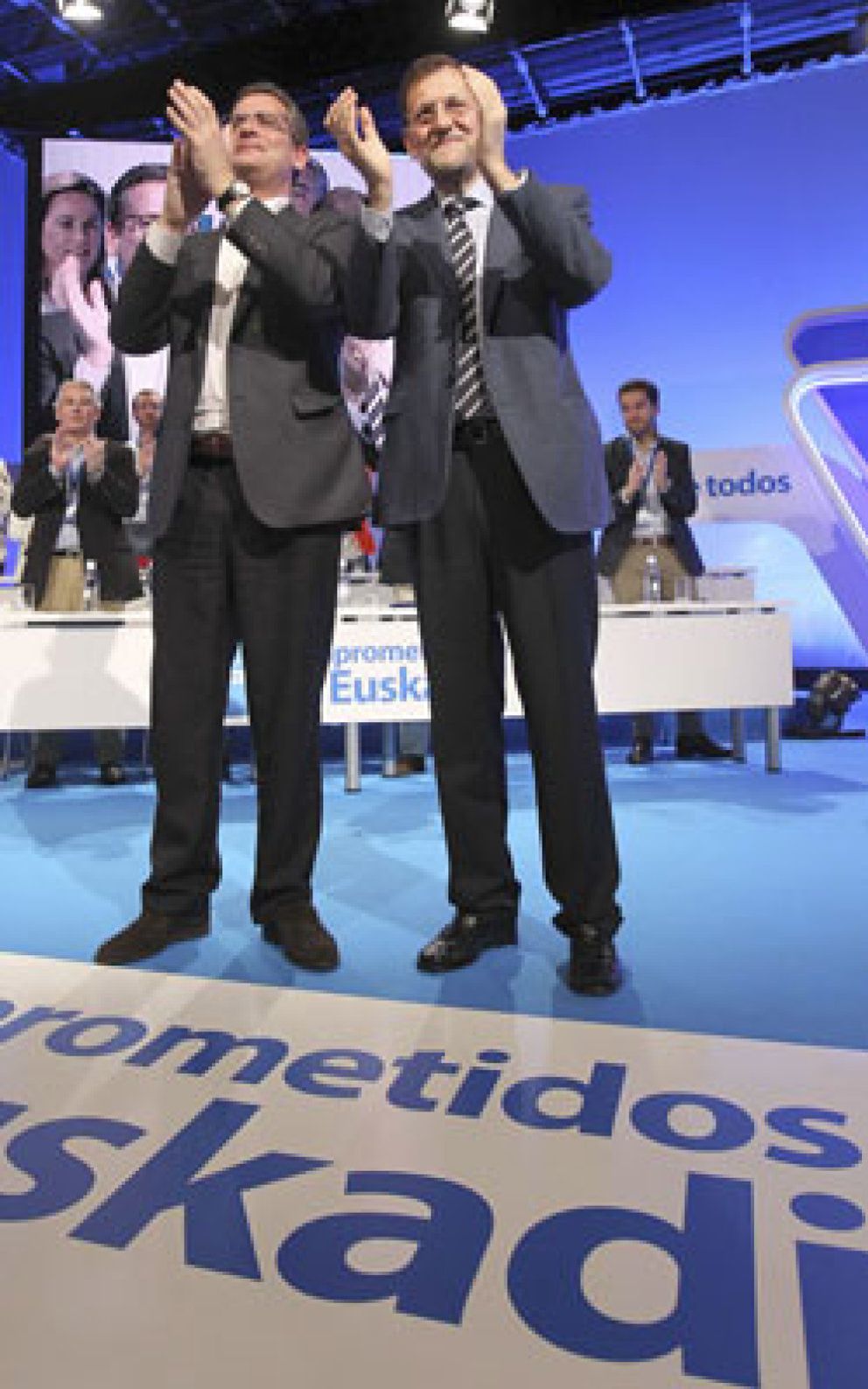 Foto: Rajoy exige a ETA la disolución: "Nunca he negociado con nadie"