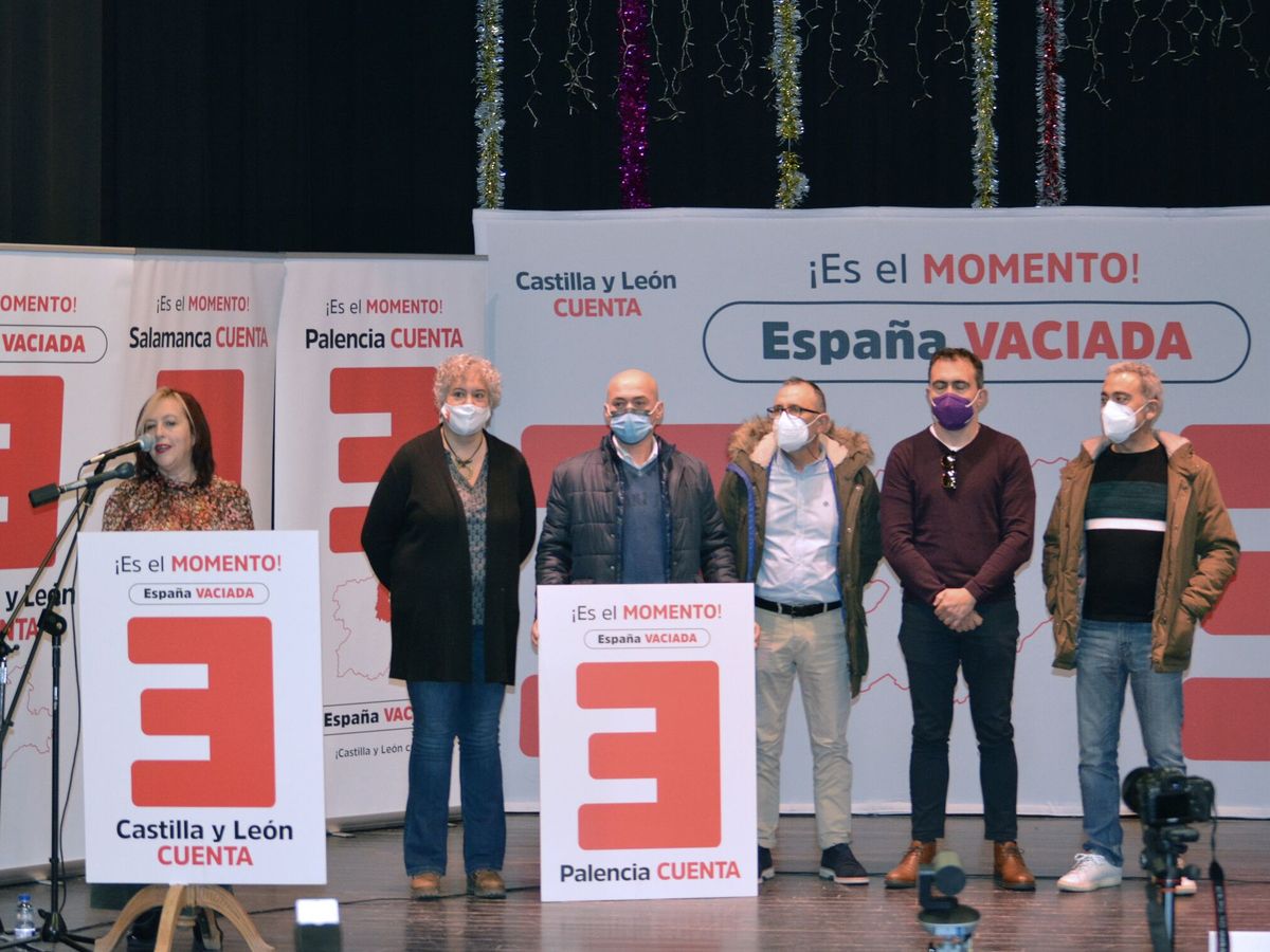 Foto: Presentación de la candidatura de la España Vaciada a las elecciones de Castilla y León. (EFE/Almudena Álvarez)