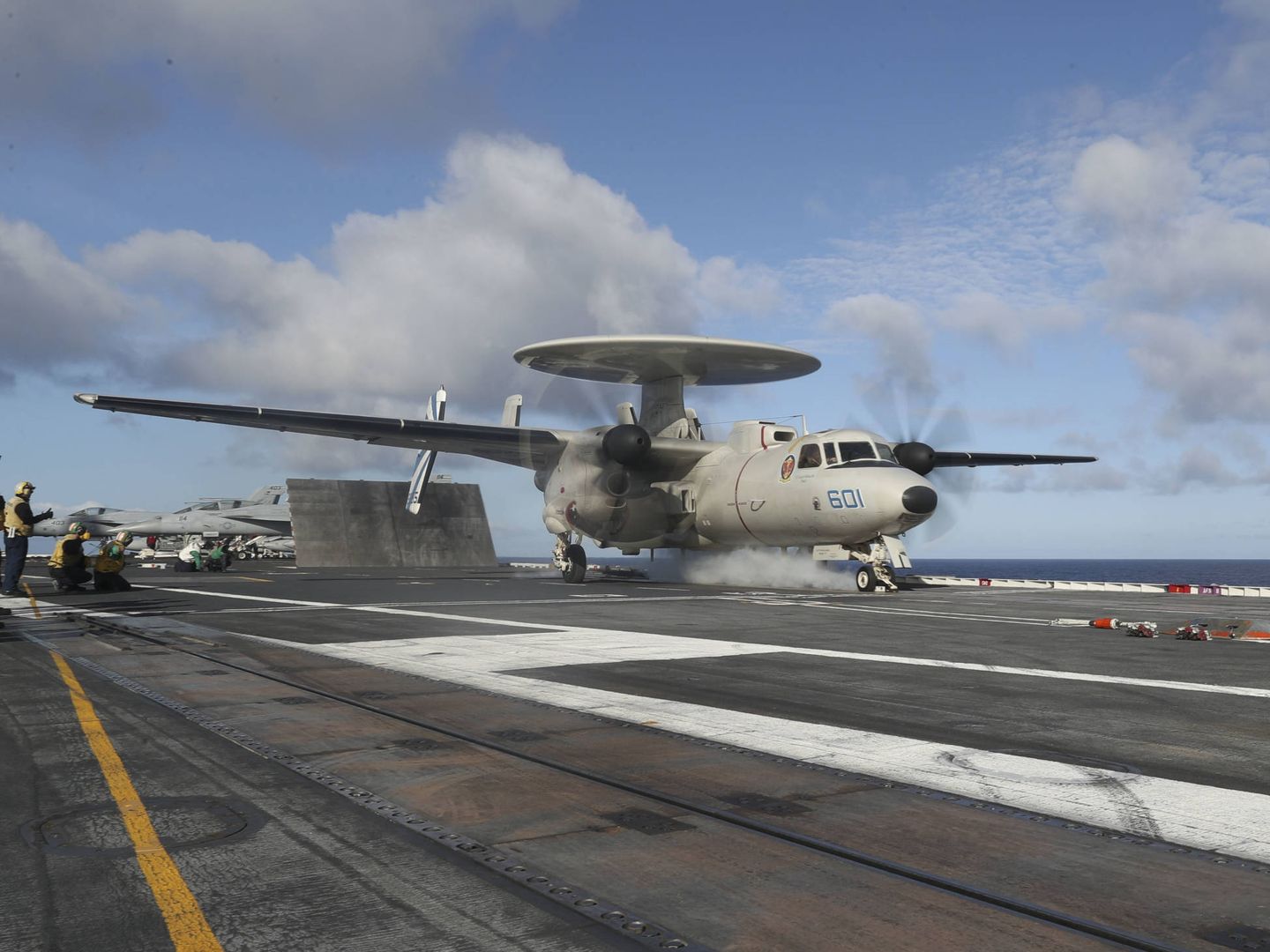 E-2D Hawkeye. (US Navy)