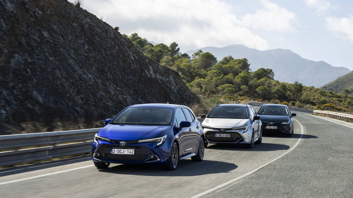 Al volante de los nuevos Toyota Corolla, más potentes y tecnológicos, y desde 24.350 euros