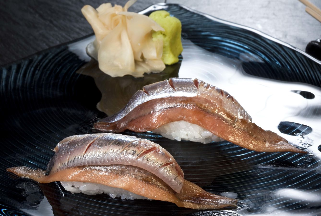 Niguiri de anchoa y sardinas