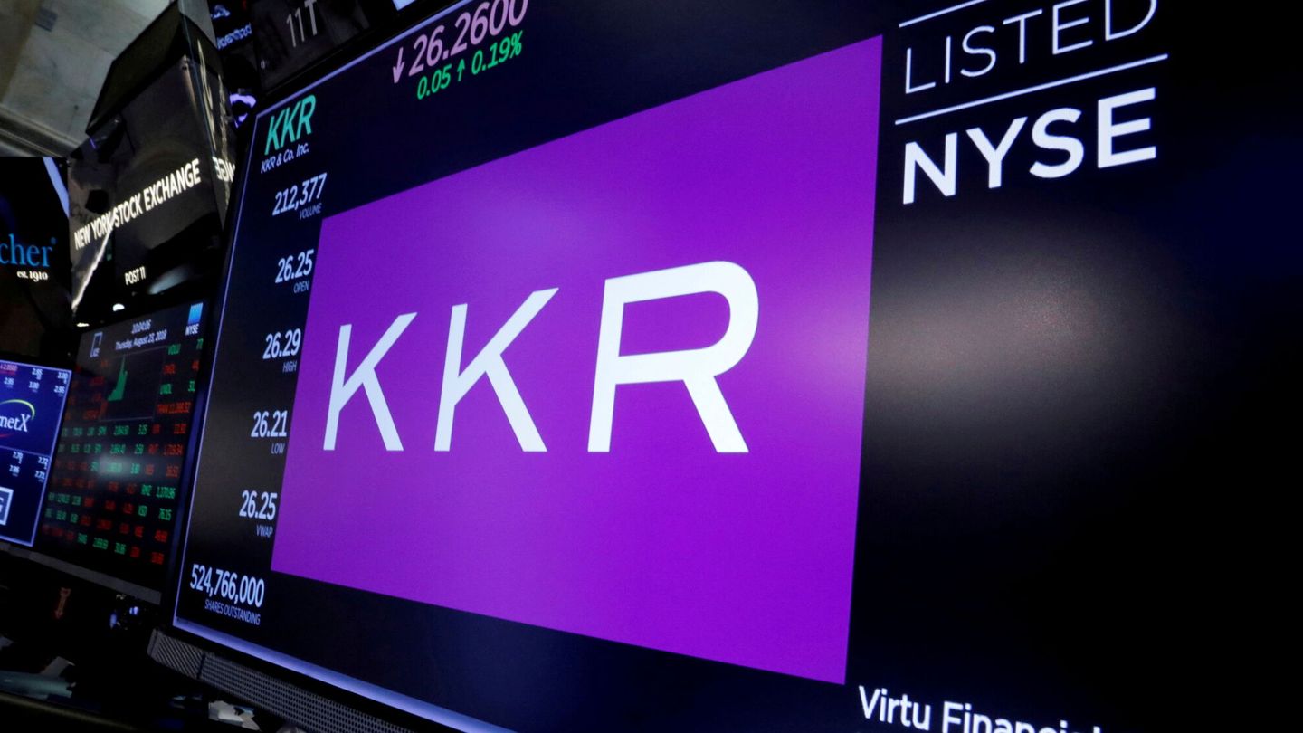 Logo de KKR en la Bolsa de Nueva York. (Reuters)