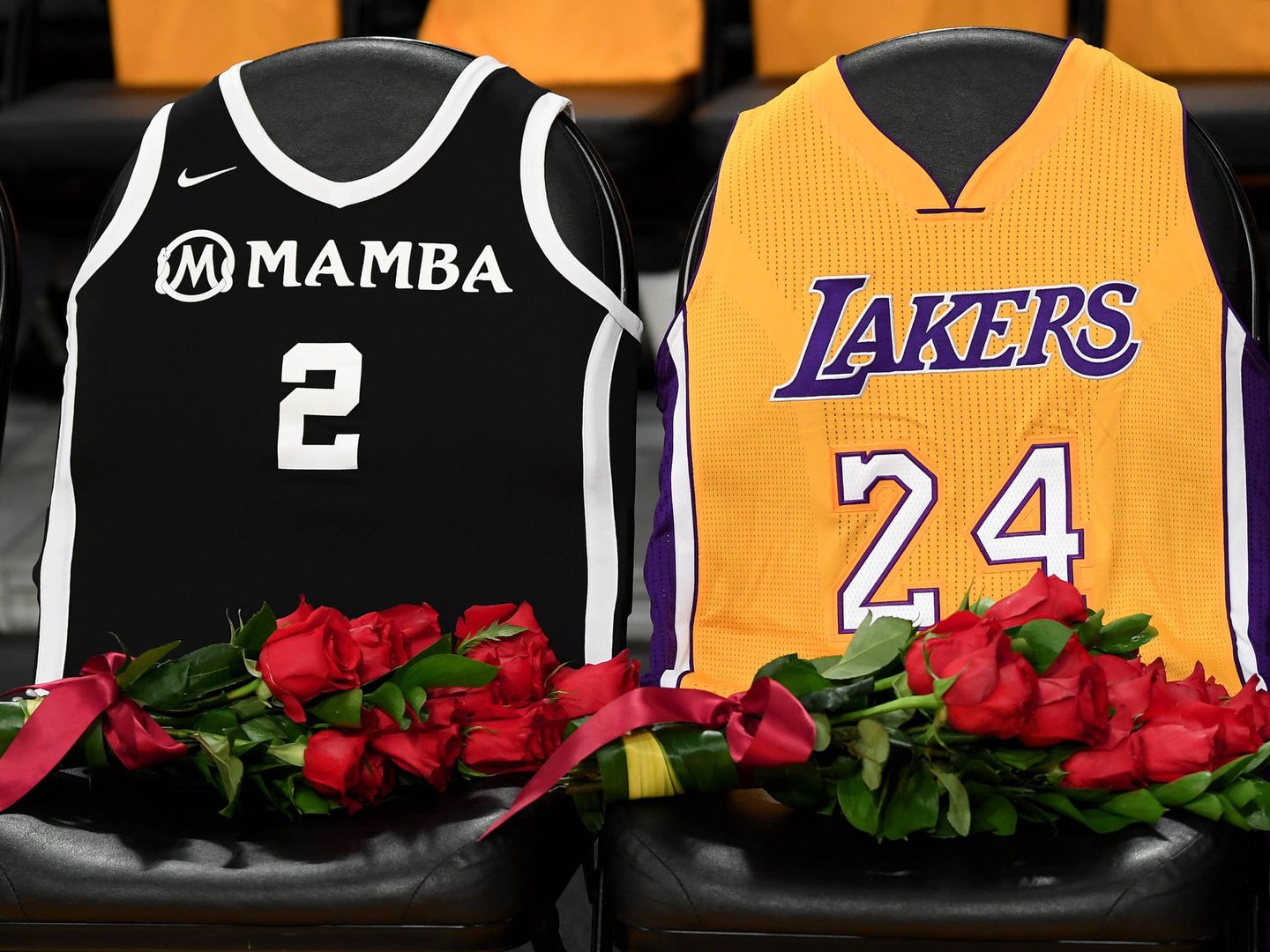  El homenaje de los Lakers a Kobe y Gigi.  (Getty)