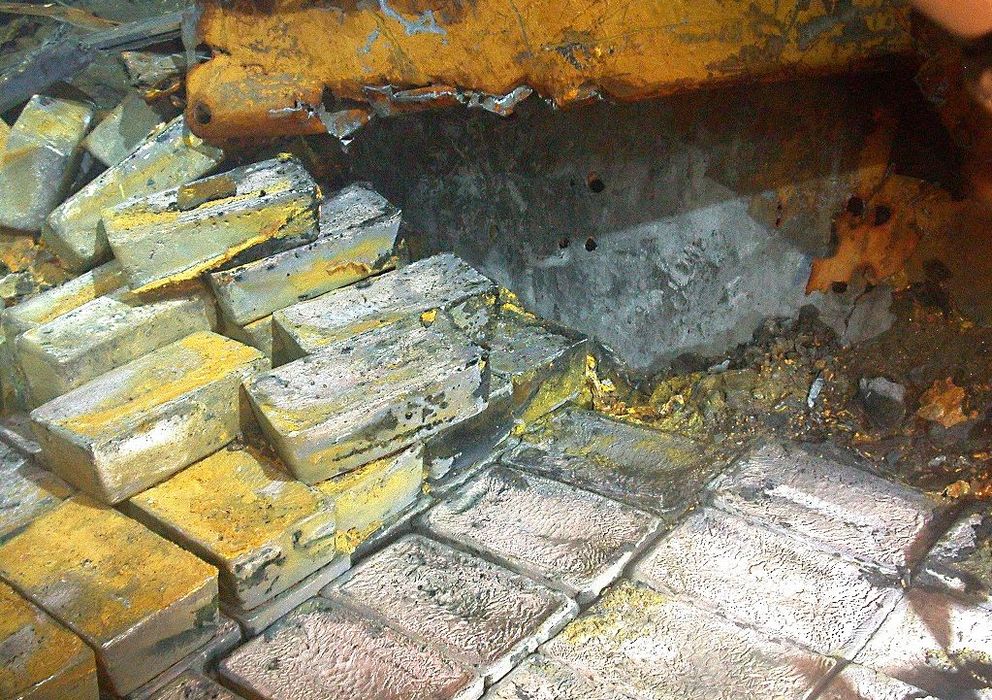 Foto: Parte del tesoro de lingotes de plata que yace en el pecio SS Gairsoppa. (ODYSSEY)