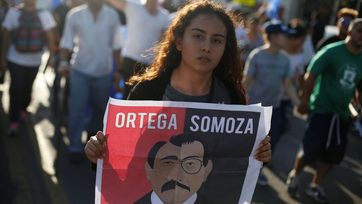 "Es peor que con Somoza": los sandinistas que rechazan al 'traidor' Daniel Ortega