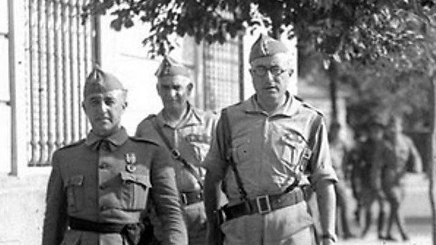 Franco con el general Yagüe.
