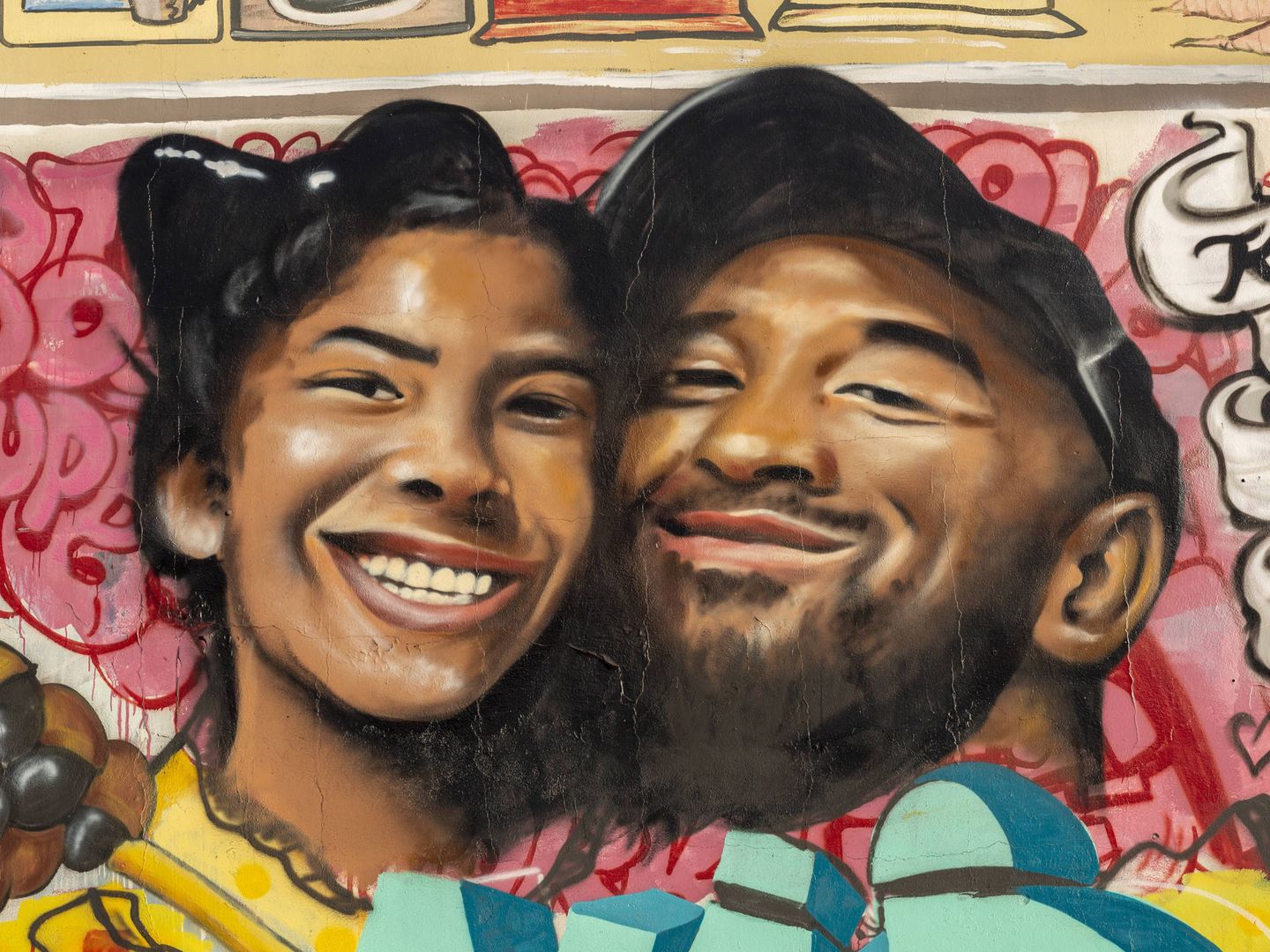 Un mural en Los Ángeles en recuerdo de Kobe y Gianna. (Getty)
