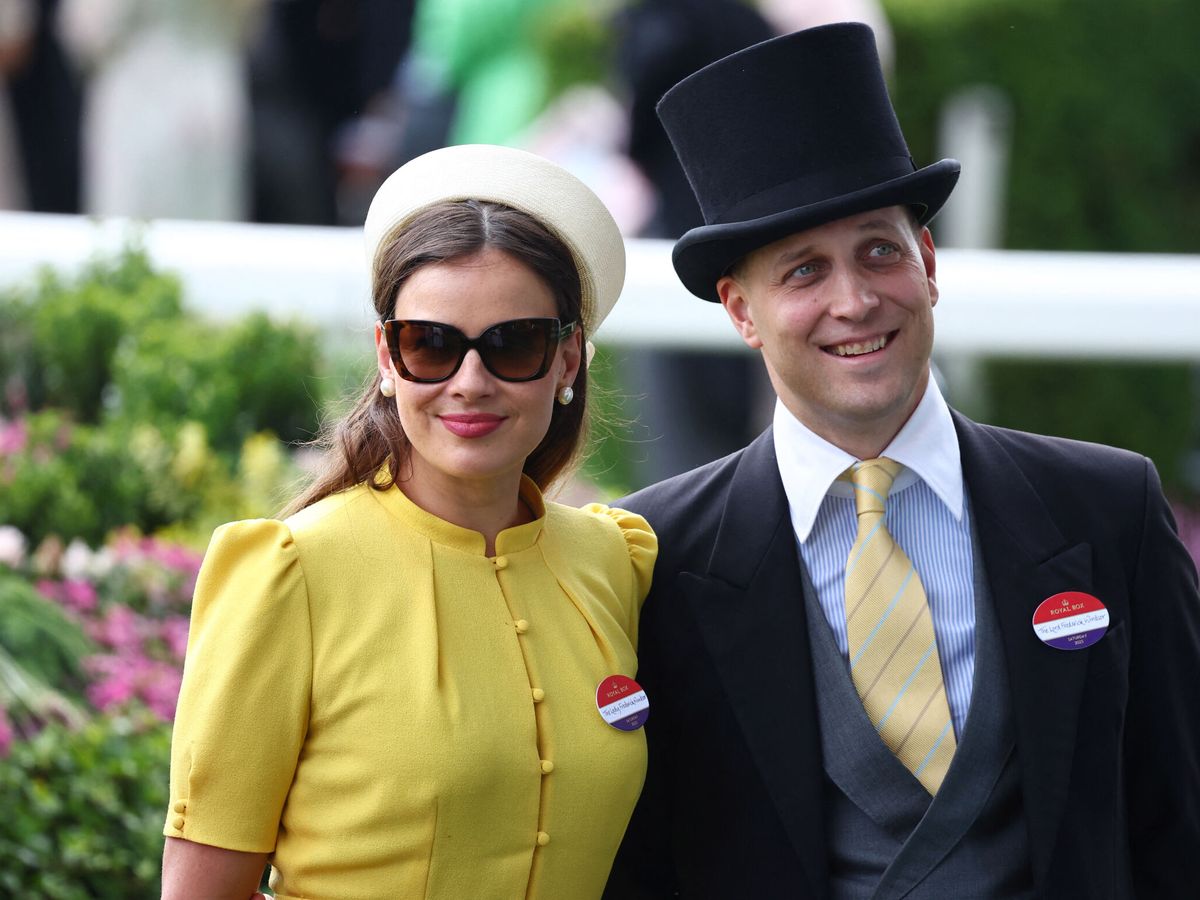 Foto: Sophie Winkleman y su esposo, lord Frederick Windsor, en el Royal Ascot 2023. (Reuters/Toby Melville)