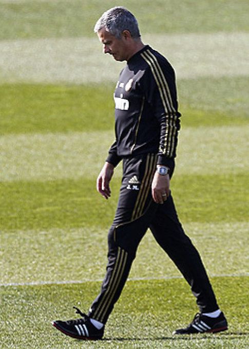 Foto: Mourinho vuelve a tener el Chelsea a tiro pero apunta a continuar en el Real Madrid