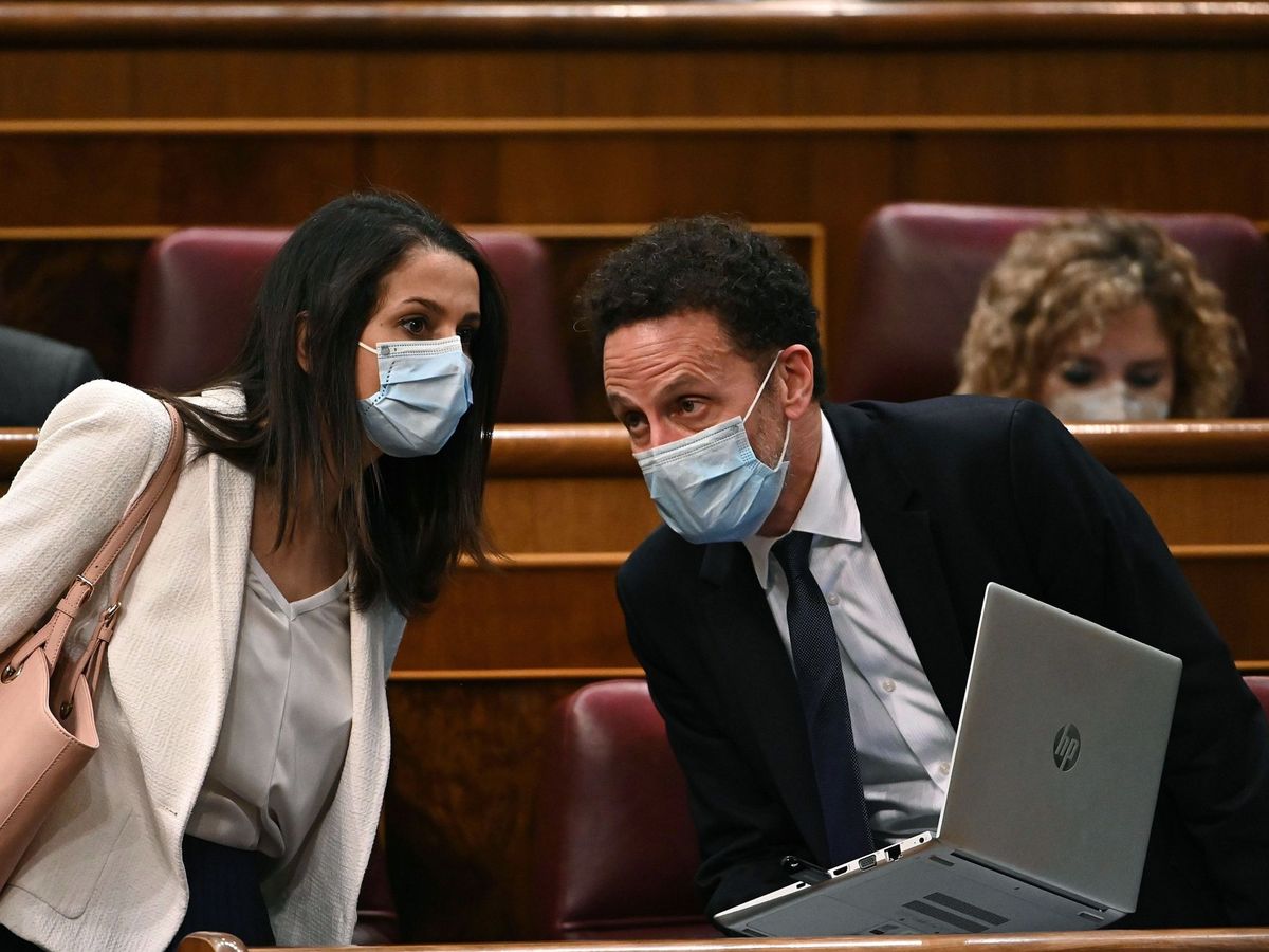 Foto: Inés Arrimadas y Edmundo Bal, en el Congreso de los Diputados. (EFE)
