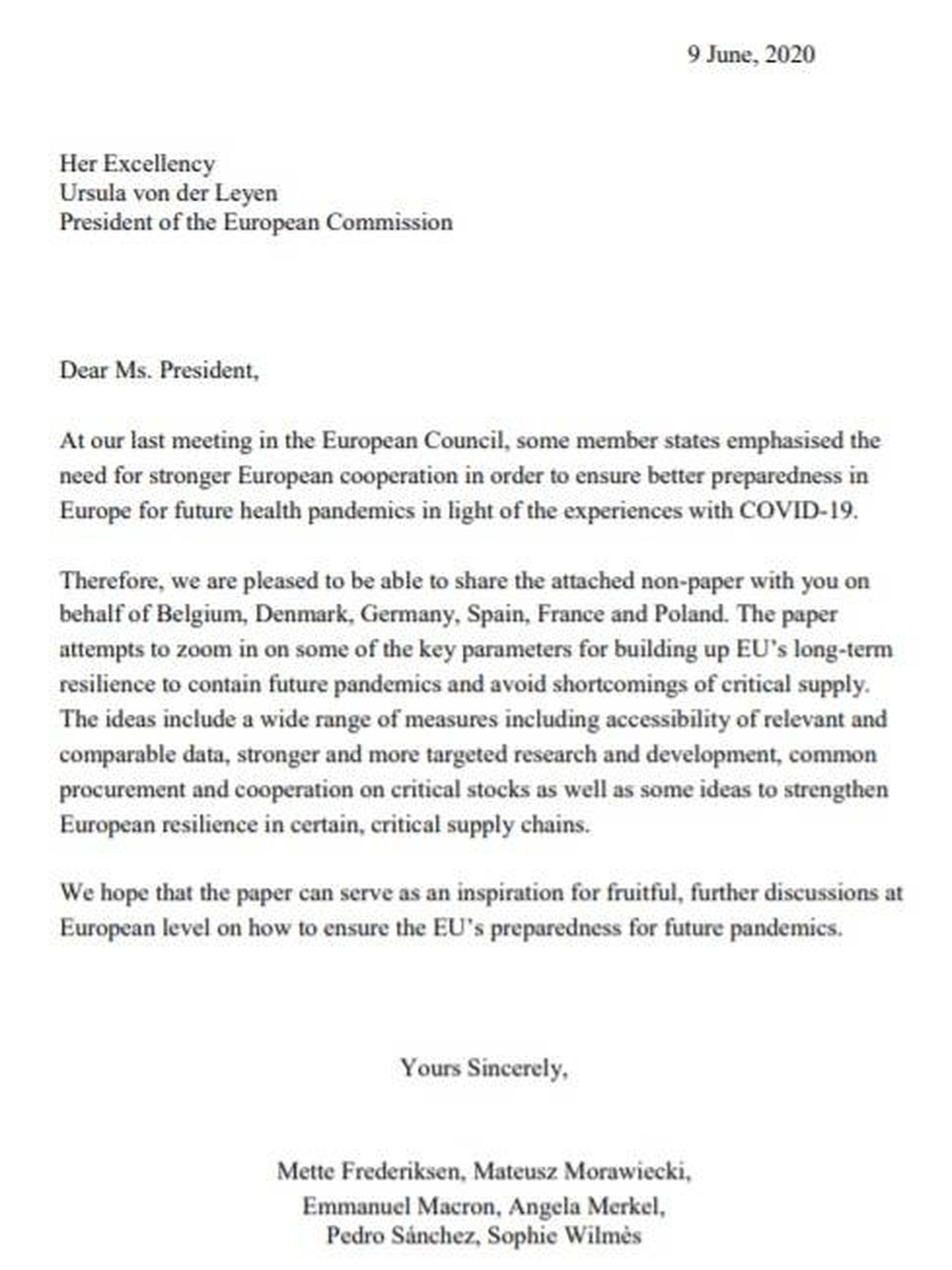 Consulte aquí en PDF la carta y el 'non paper' enviado por Pedro Sánchez y otros cinco líderes europeos a la presidenta de la Comisión Europea, Ursula von der Leyen.